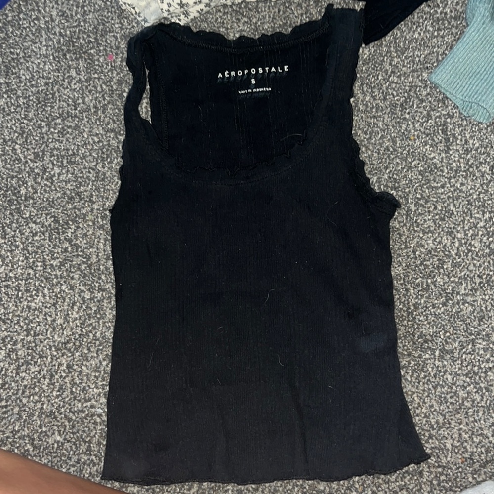 black aeropostale tanktop